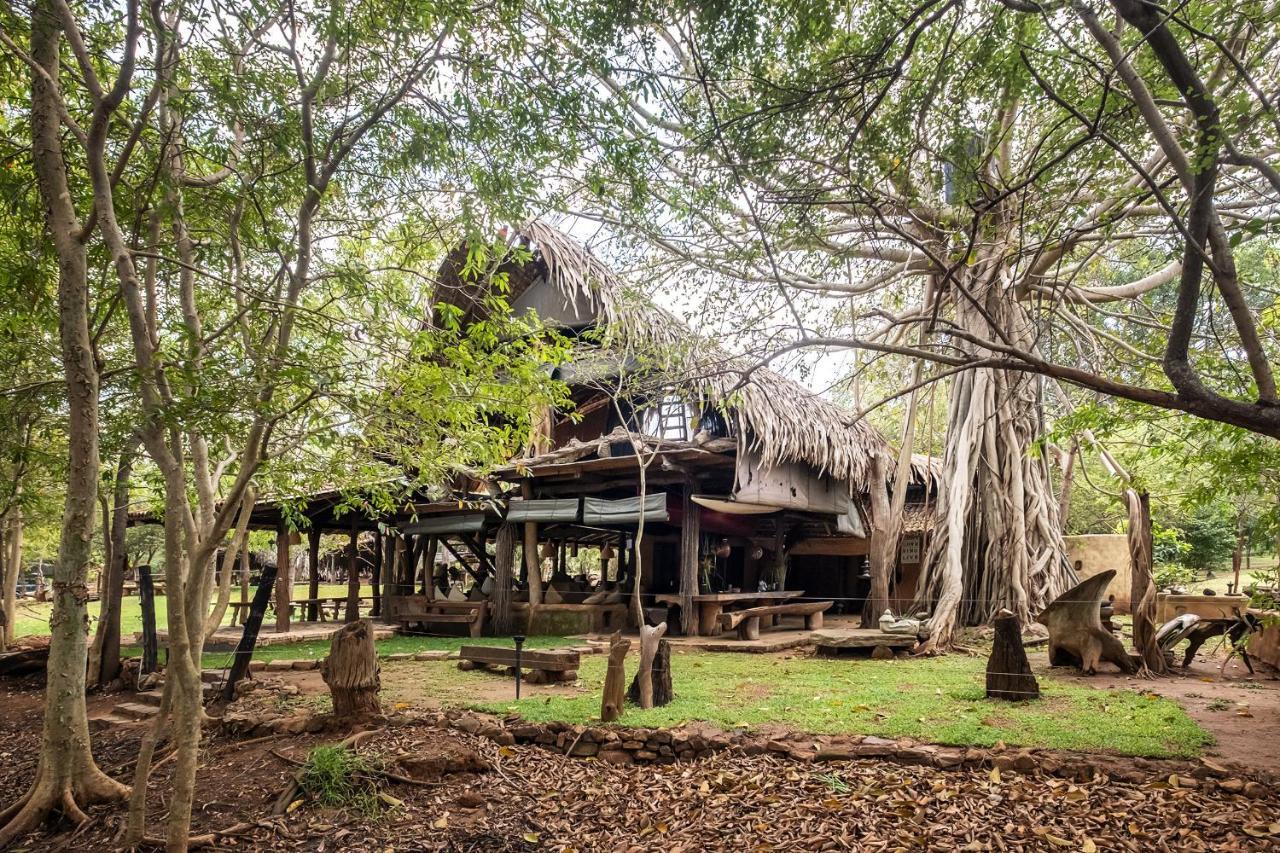 Banyan Camp Villa Hambegamuwa Esterno foto