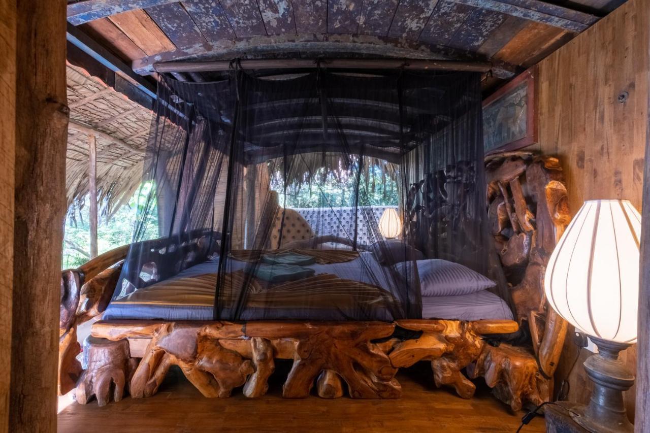Banyan Camp Villa Hambegamuwa Esterno foto