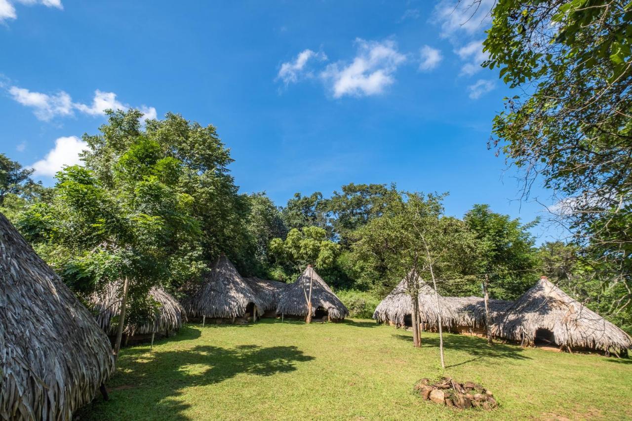 Banyan Camp Villa Hambegamuwa Esterno foto