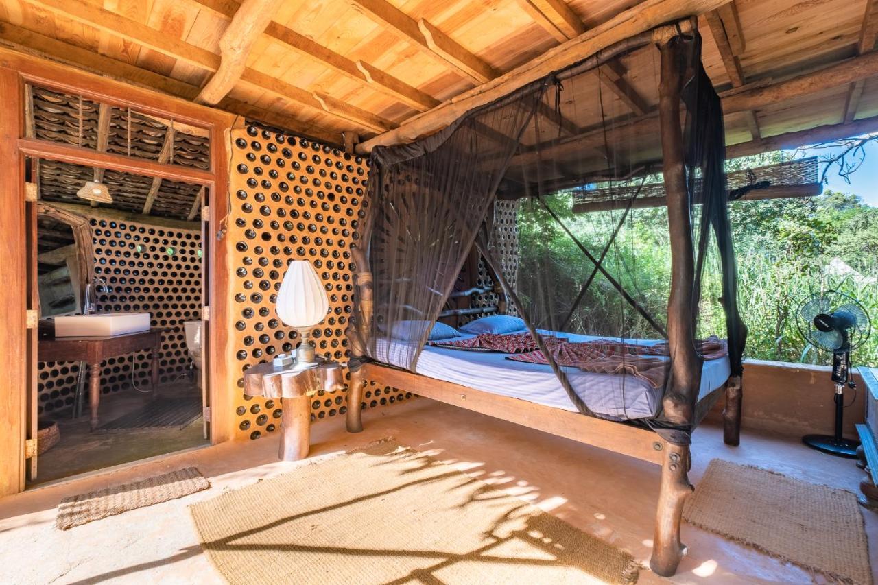 Banyan Camp Villa Hambegamuwa Esterno foto