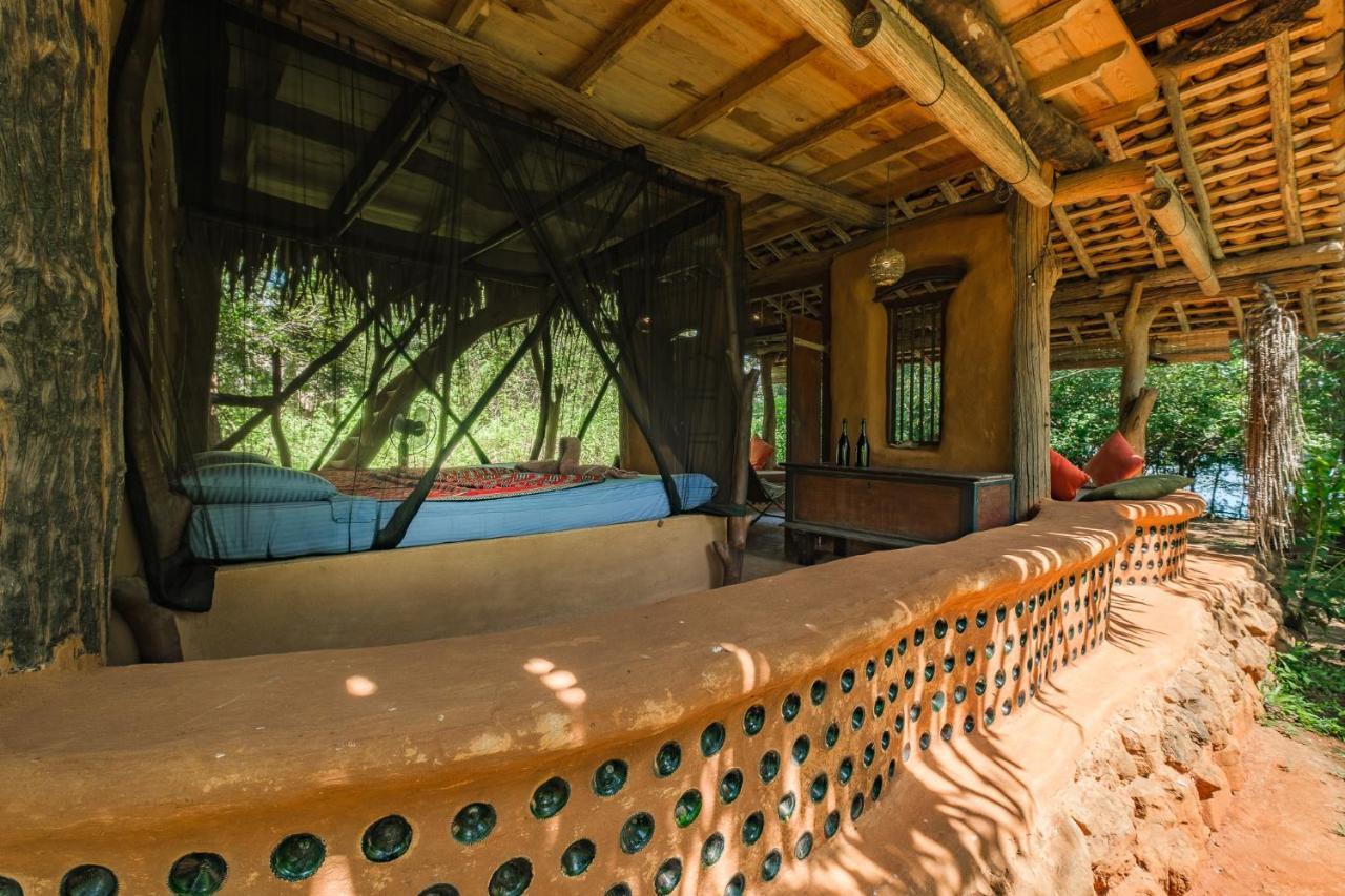 Banyan Camp Villa Hambegamuwa Esterno foto